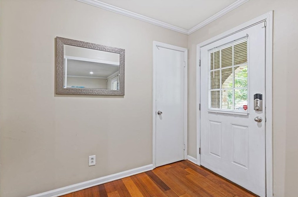 2547 Andover Dr, Atlanta GA  30360-1923 exterior