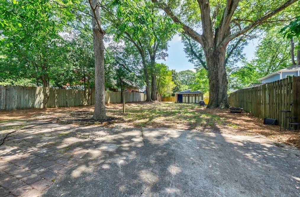 1258 Woodland Ave, Atlanta GA  30324-4517 exterior