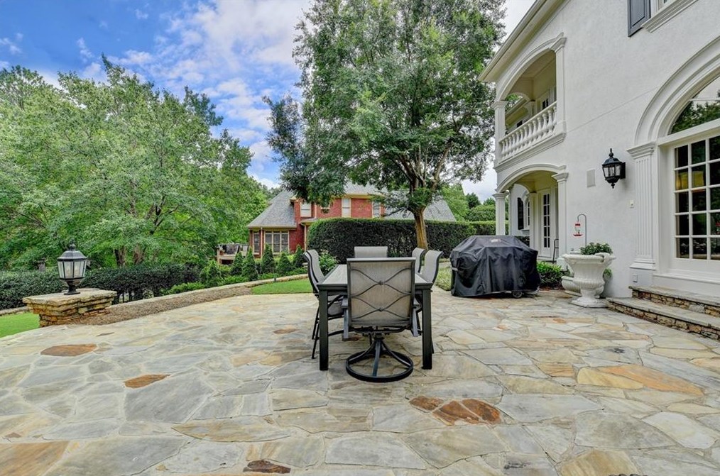 8105 Royal Troon Dr, Duluth GA 30097-1644 exterior