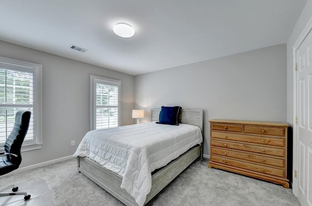 8105 Royal Troon Dr, Duluth GA 30097-1644 exterior