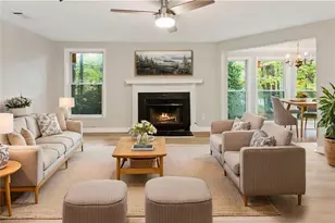 4315 Orchard Park Ct, Stone Mountain, GA 30083 - Photo 9