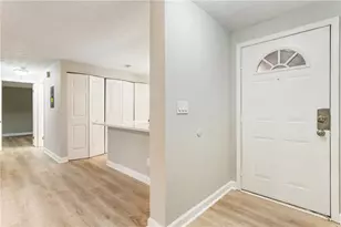 4315 Orchard Park Ct, Stone Mountain, GA 30083 - Photo 13