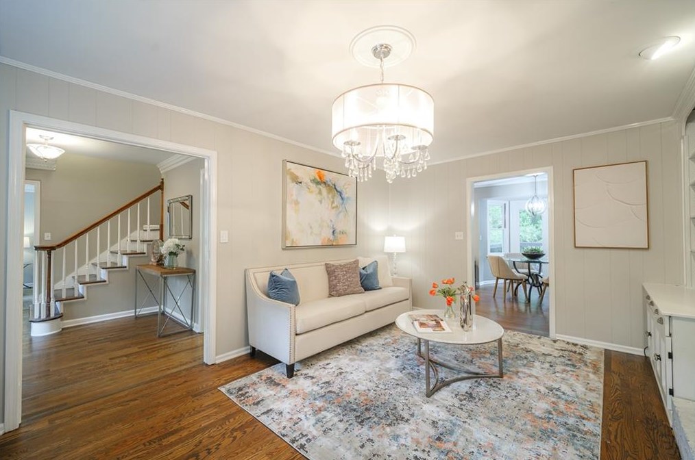 3993 Menlo Dr, Atlanta GA  30340-5117 exterior