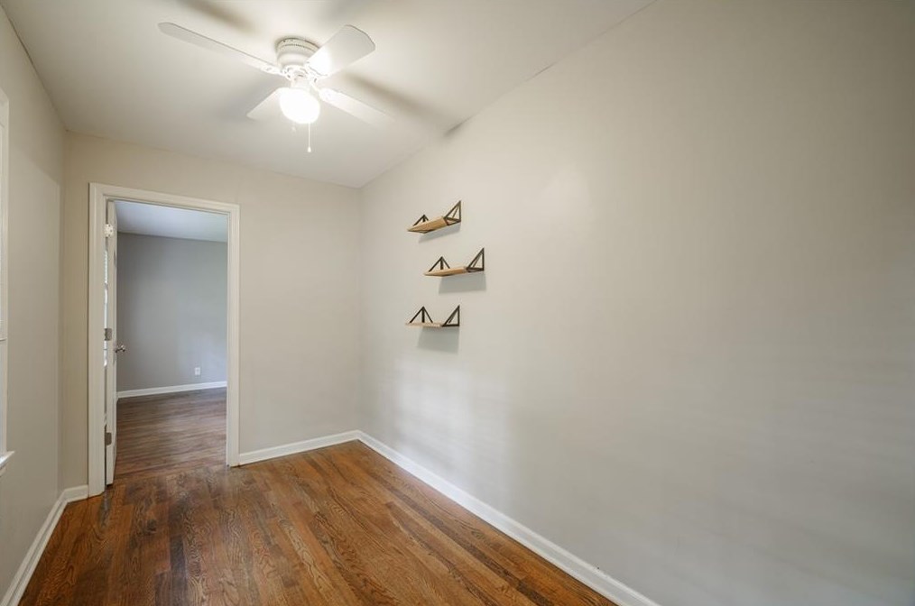 3993 Menlo Dr, Atlanta GA  30340-5117 exterior