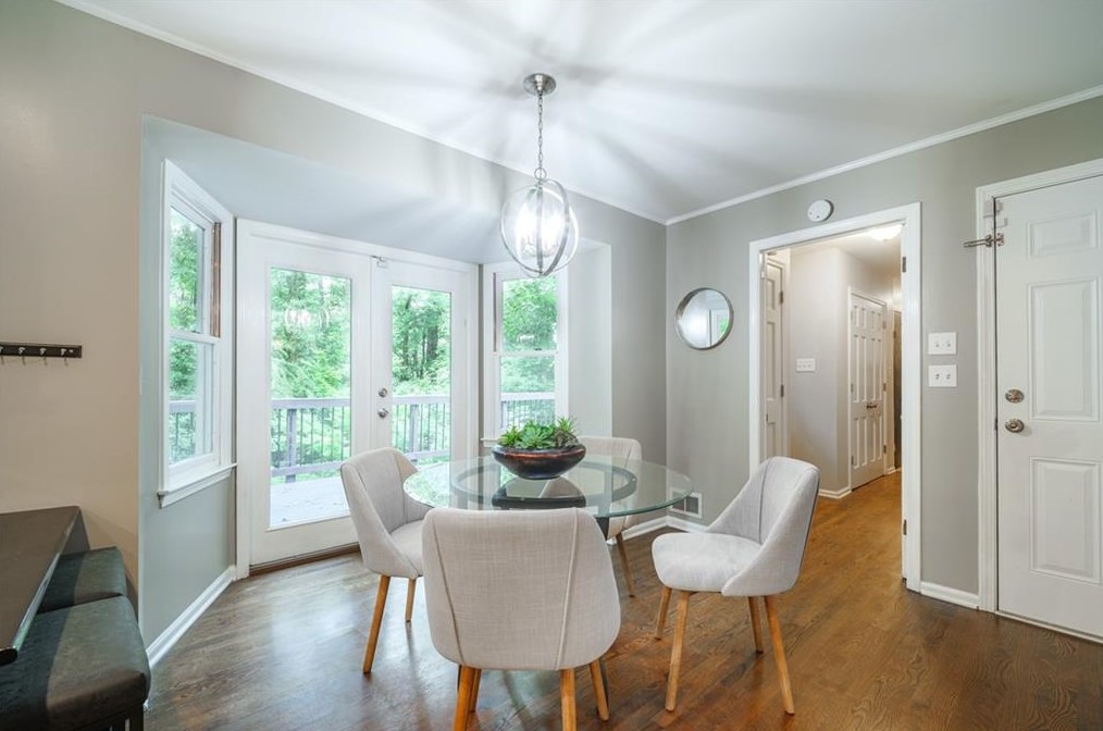 3993 Menlo Dr, Atlanta GA  30340-5117 exterior