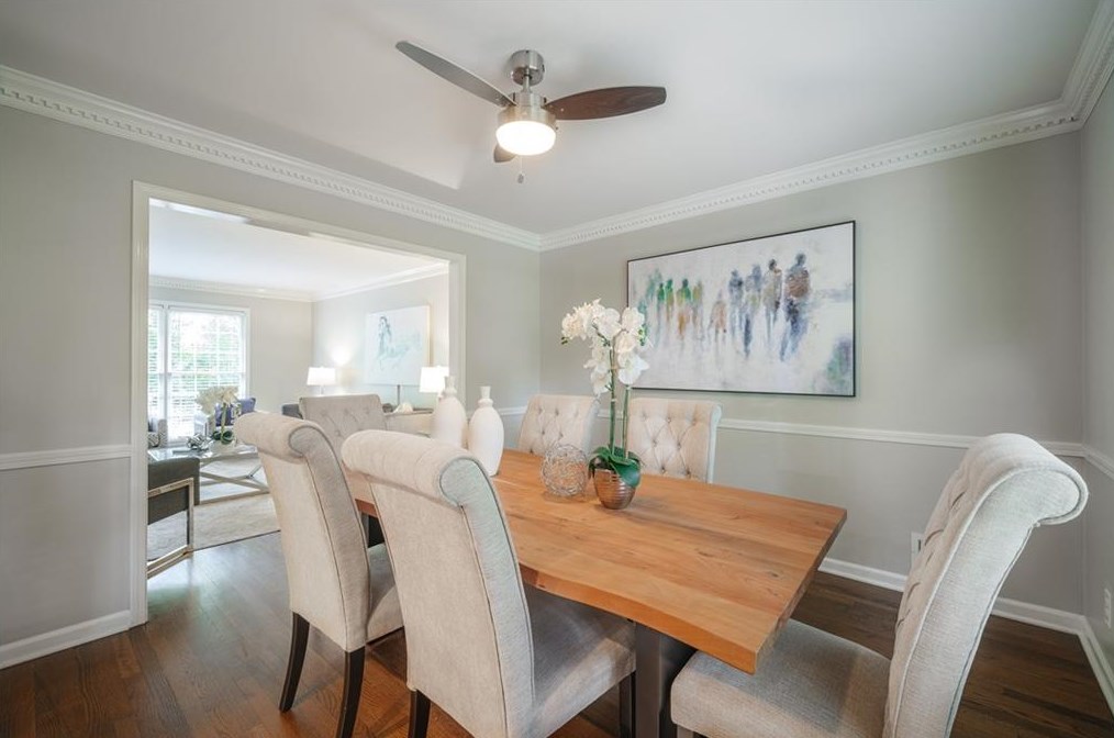 3993 Menlo Dr, Atlanta GA  30340-5117 exterior