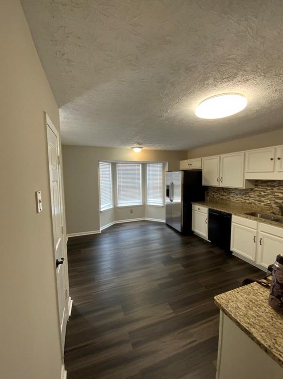 1261 Vintage Pointe Dr, Lawrenceville GA 30044-3277 exterior