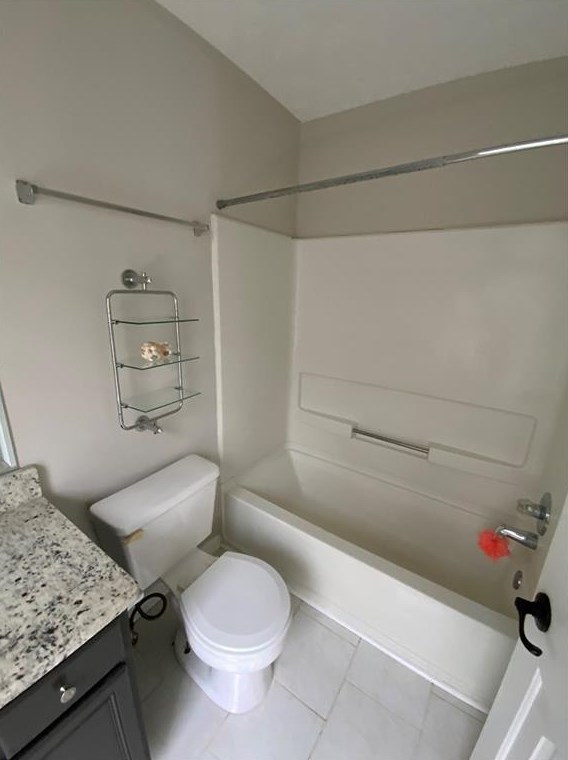 1261 Vintage Pointe Dr, Lawrenceville GA 30044-3277 exterior