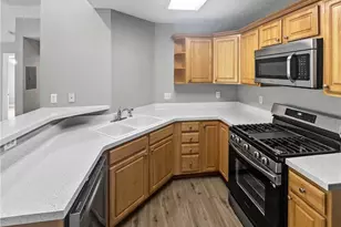 4028 Orchard Hill Terrace, Stone Mountain, GA 30083 - Photo 7