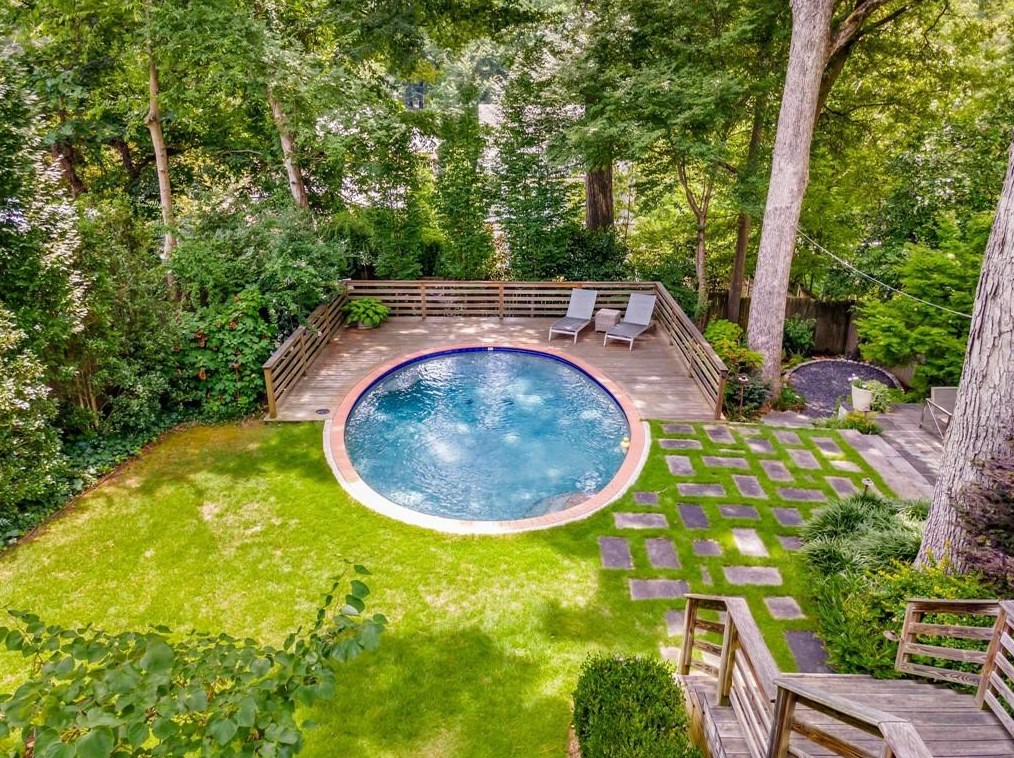 855 Highland Ter, Atlanta GA  30306-3411 exterior