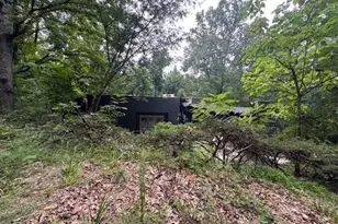 1809 Silver Ridge Ct, Stone Mountain, GA 30087 - Photo 5