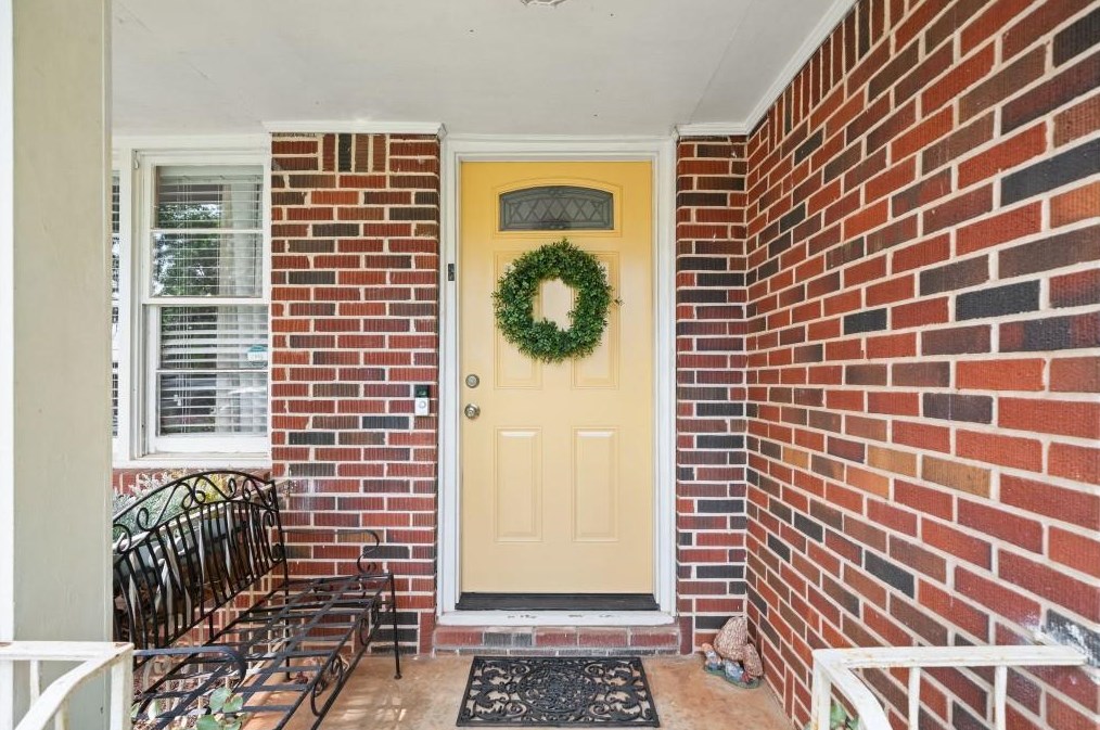 3210 Druid Hills Rd, Decatur GA  30033-2740 exterior