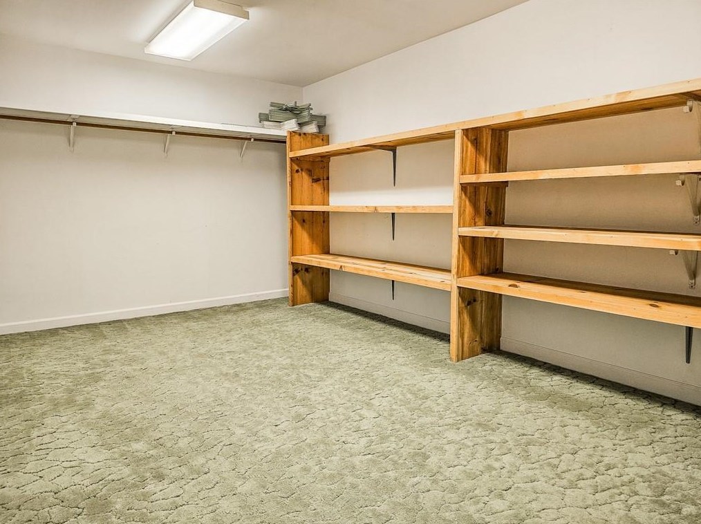 1843 Bedfordshire Dr, Decatur GA  30033-1455 exterior