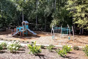 1836 Roswell St, Smyrna, GA 30080 - Photo 27