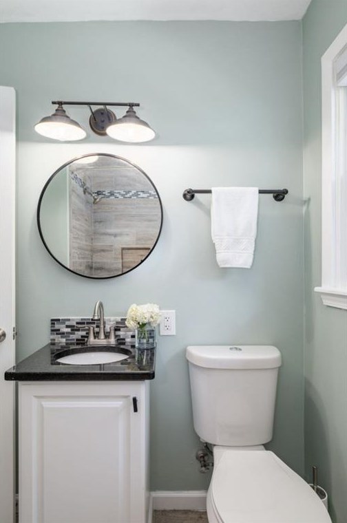 2052 Shamrock Dr, Decatur GA  30032-5953 exterior