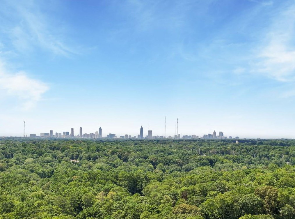 2052 Shamrock Dr, Decatur GA  30032-5953 exterior