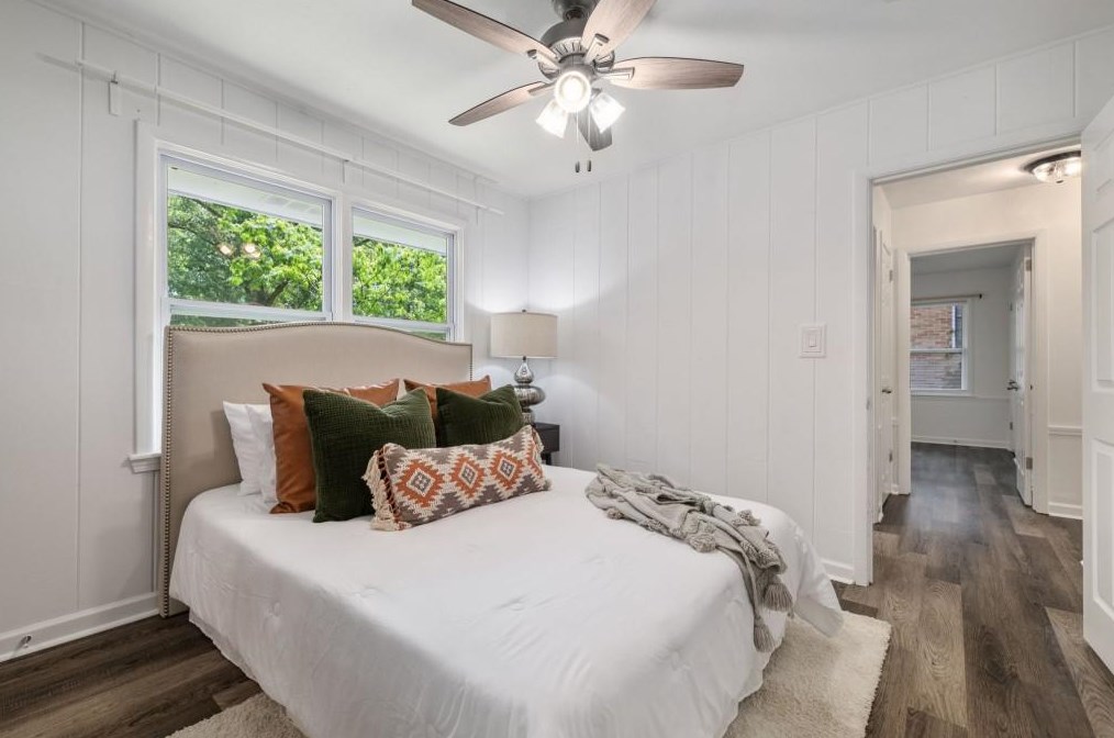 2052 Shamrock Dr, Decatur GA  30032-5953 exterior