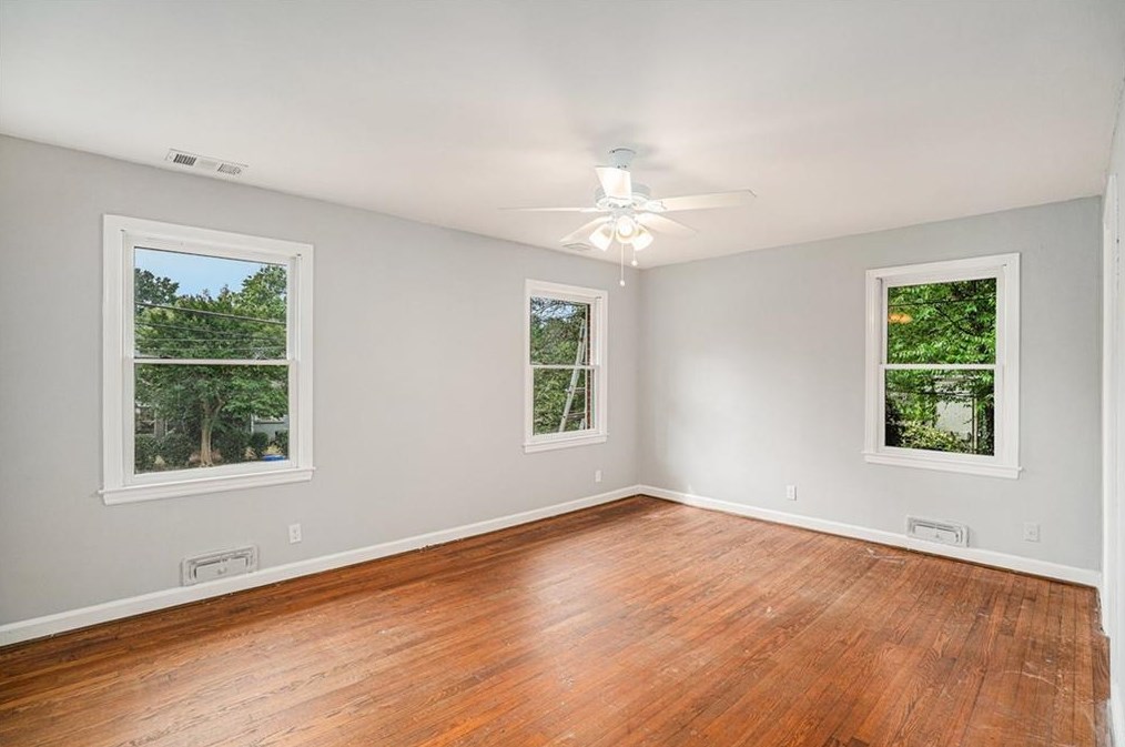 307 Ansley St, Decatur GA  30030-5215 exterior