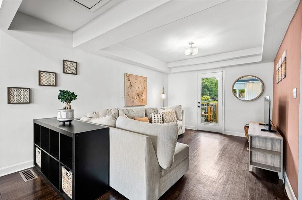 2177 2nd Ave, Decatur GA  30032 exterior