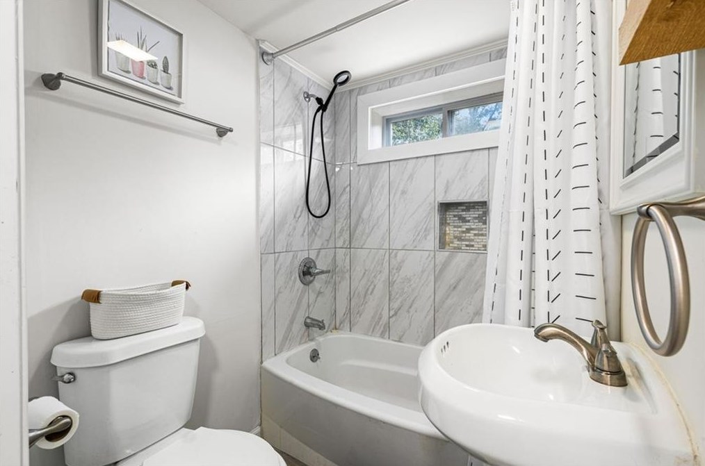 2177 2nd Ave, Decatur GA  30032 exterior