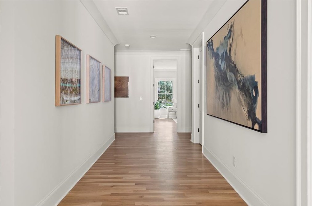 679 Moores Mill Rd, Atlanta GA  30327-0015 exterior