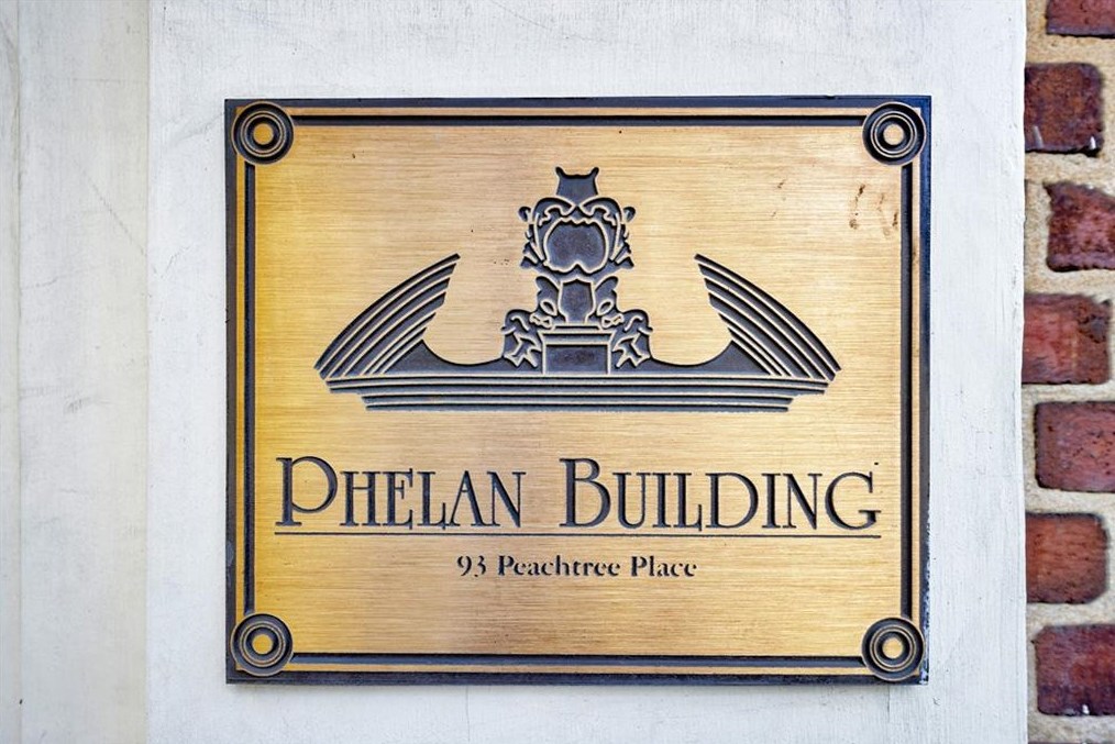 93 Peachtree Pl, Atlanta GA  30309-3956 exterior