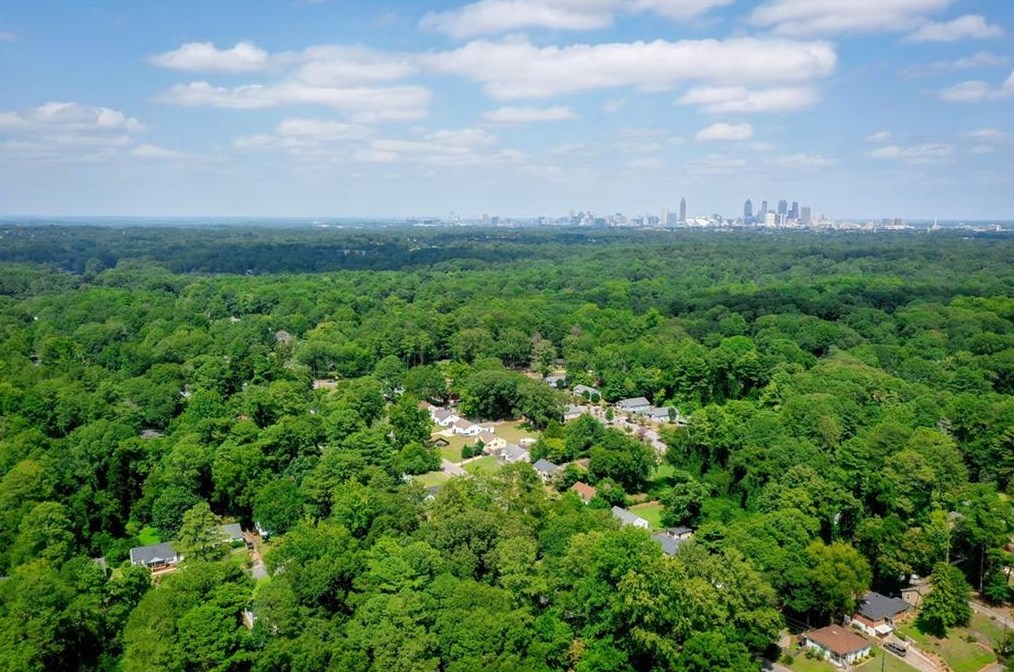1439 Westridge Rd, Atlanta GA  30311-3435 exterior