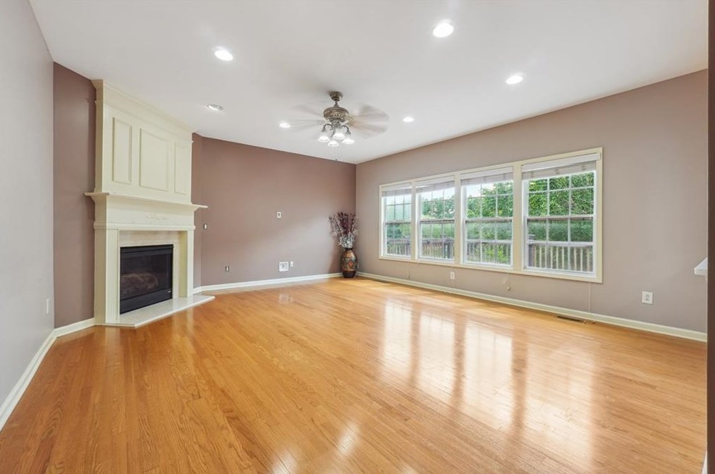 6204 Mimosa Cir, Tucker GA 30084-1945 exterior