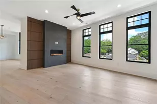 8200 Main Street S, Woodstock, GA 30188 - Photo 3