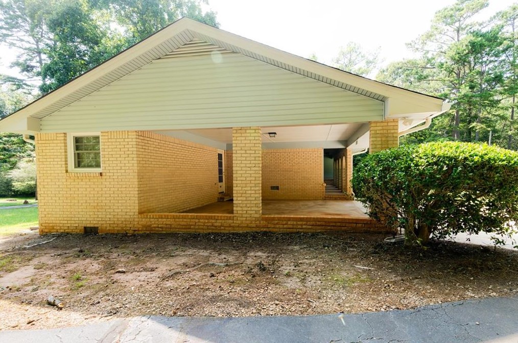 5201 Paul Cir, Conyers GA  30094-4813 exterior