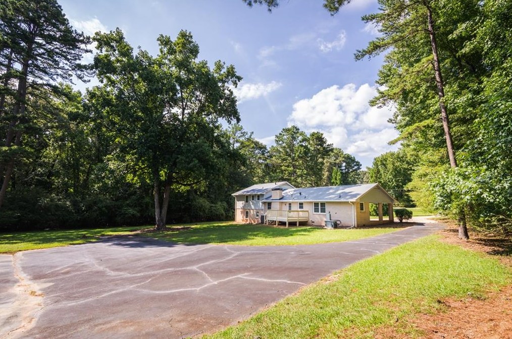 5201 Paul Cir, Conyers GA  30094-4813 exterior