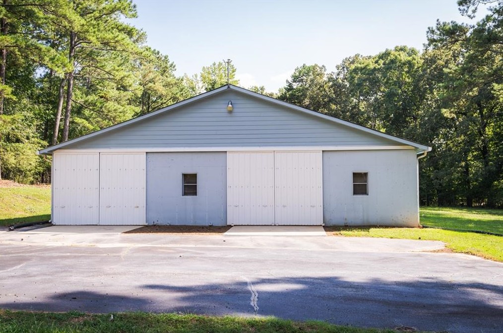 5201 Paul Cir, Conyers GA  30094-4813 exterior