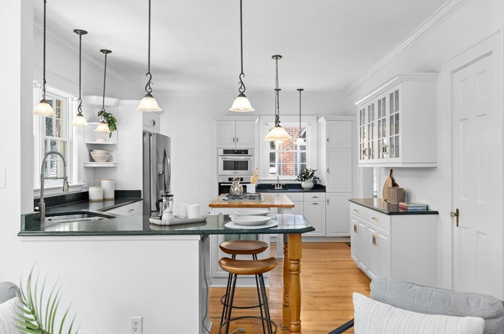 168 Pinecrest Ave, Decatur GA  30030-1933 exterior