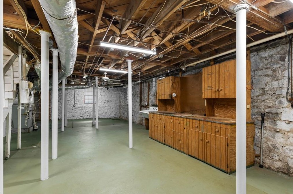 168 Pinecrest Ave, Decatur GA  30030-1933 exterior