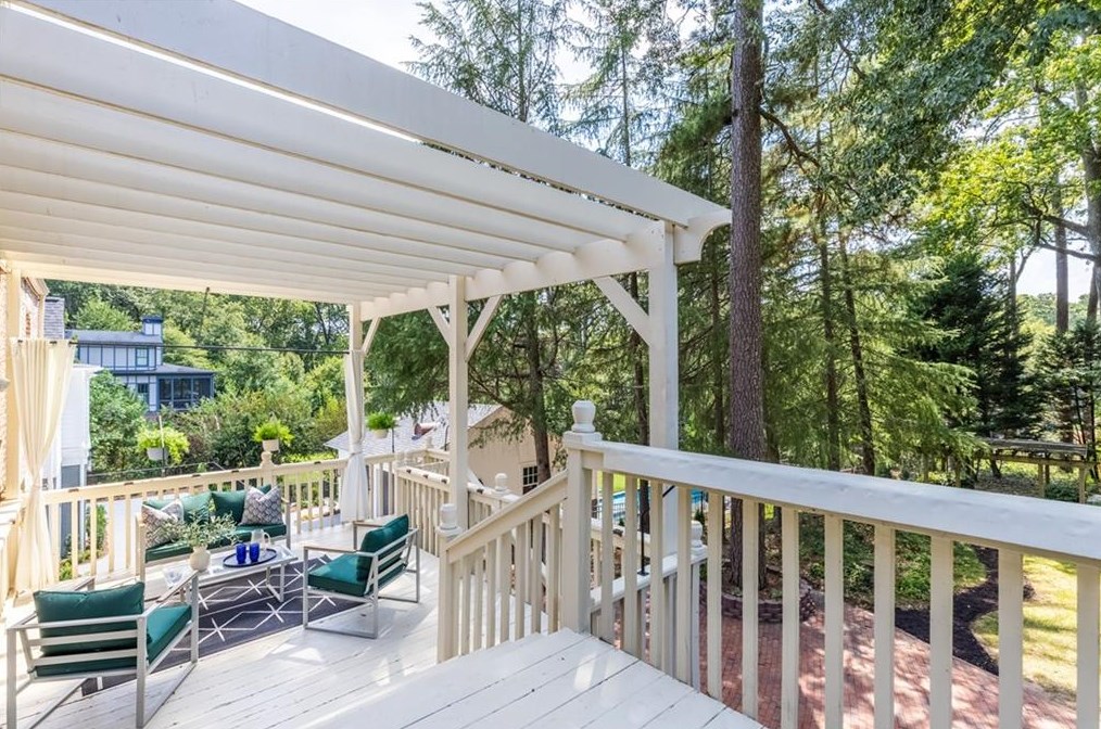 168 Pinecrest Ave, Decatur GA  30030-1933 exterior