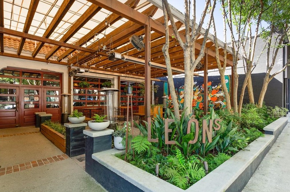 168 Pinecrest Ave, Decatur GA  30030-1933 exterior