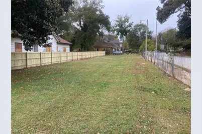 977 Metropolitan Parkway SW, Atlanta, GA 30310 - Photo 1