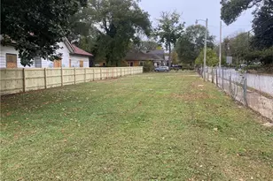 977 Metropolitan Pkwy SW, Atlanta, GA 30310 - Photo 1