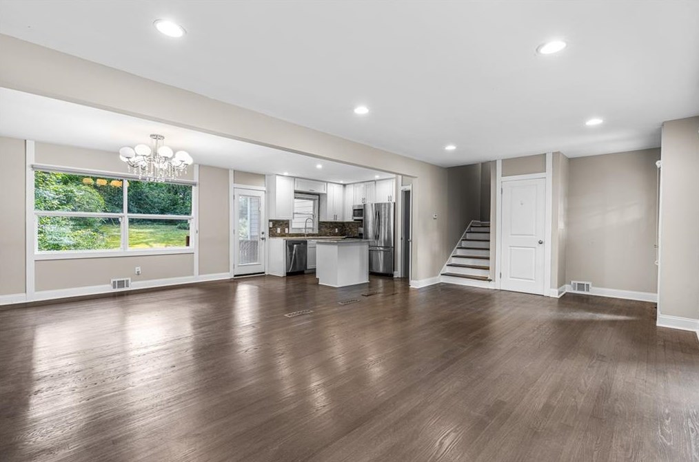 629 Willivee Dr, Decatur GA  30033-5408 exterior