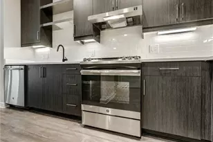 1084 Howell Mill Rd NW, Atlanta, GA 30318 - Photo 9