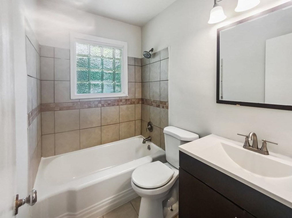 2824 Belleau Ln, Atlanta GA 30316-4356 exterior