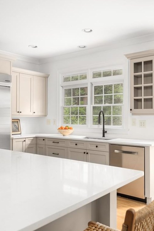 1664 Colebrook Cir, Decatur GA  30033-1425 exterior