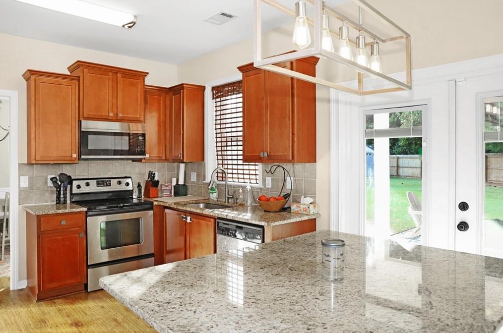 3713 Amberleigh Trce, Gainesville GA 30507-8396 exterior