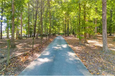 918 Brockton Loop, Jefferson, GA 30549 - Photo 11