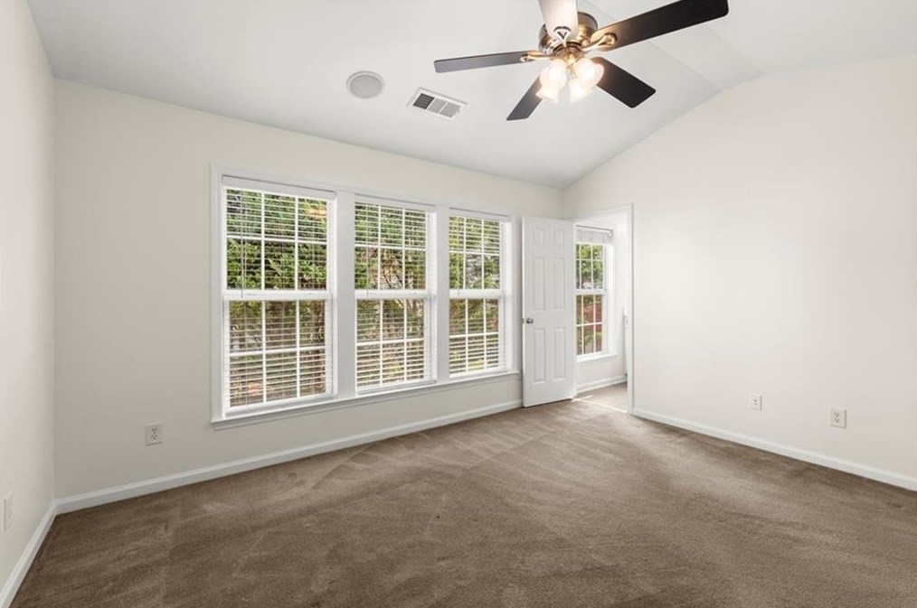 1304 Thornborough Dr, Alpharetta GA 30004-0522 exterior