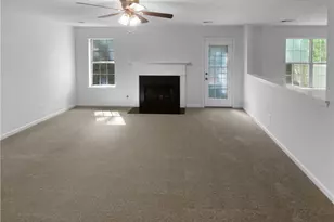 3227 Diamond Blf, Union City, GA 30291 - Photo 3