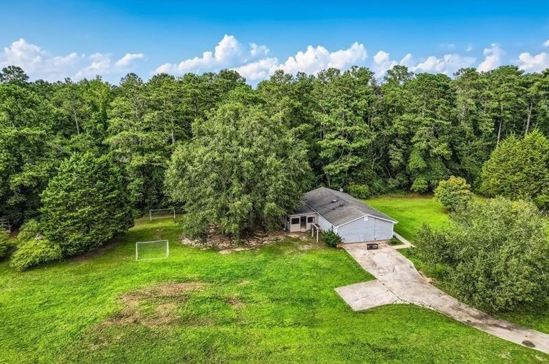 5507 Hwy 155, Stockbridge GA  30281-1832 exterior