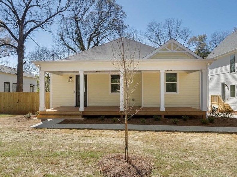 1909 Browns Mill Rd, Atlanta GA  30315-6655 exterior