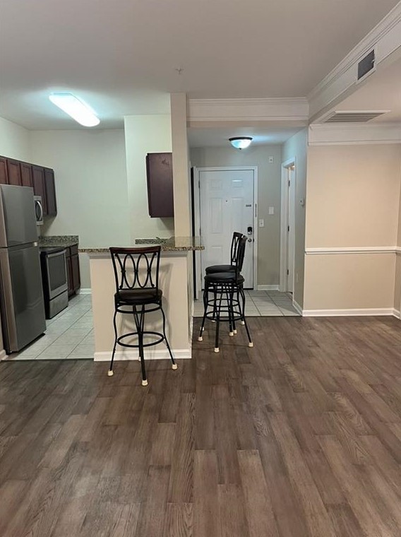 2700 Pine Tree Rd, Atlanta GA  30324-5671 exterior