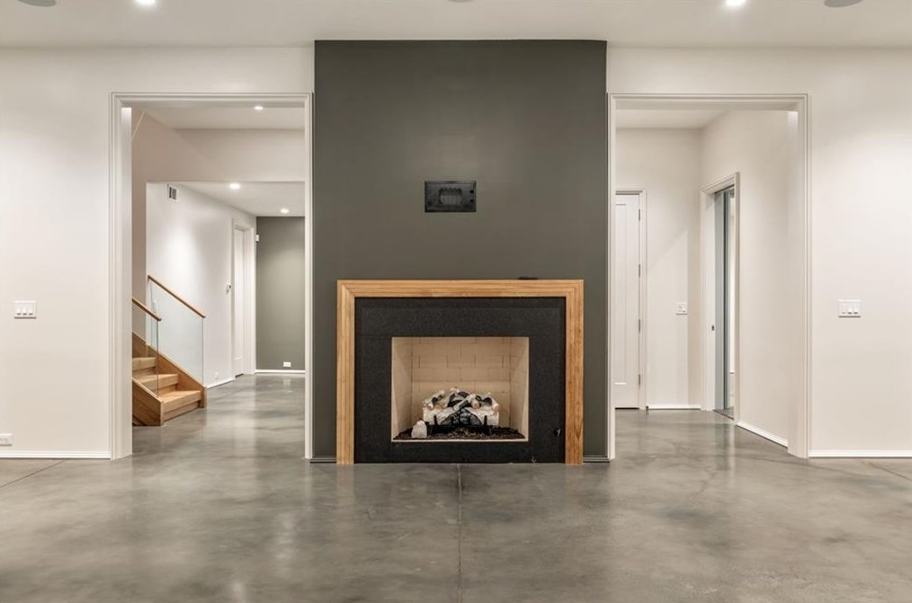 95 Montgomery Fry Dr, Atlanta GA 30309-2718 exterior